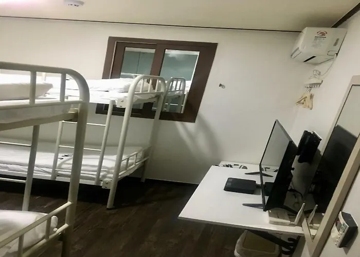 J Mini Hotel Jongno Insadong